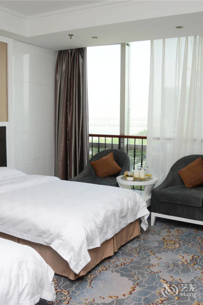 Yijing Holiday Hotel Yimeng Road Linyi  Bagian luar foto