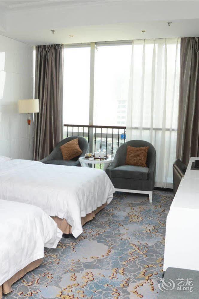 Yijing Holiday Hotel Yimeng Road Linyi  Bagian luar foto