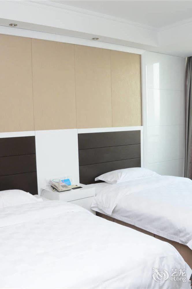 Yijing Holiday Hotel Yimeng Road Linyi  Bagian luar foto